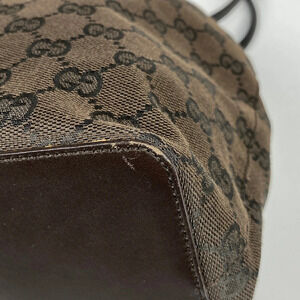 Gucci brown shoulder bag GG canvas handbag